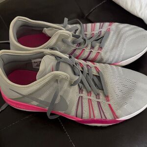 Nike Women's Athletic Shoes in Gray and Pink .like new